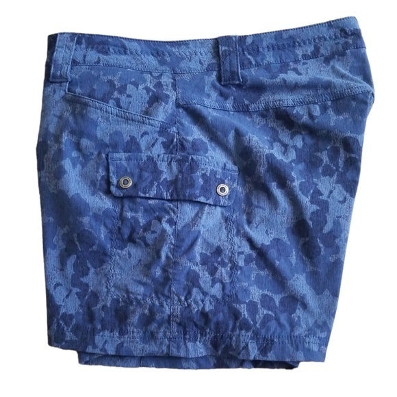 Eddie Bauer Women’s Blue Nylon Spandex Patterned Lightweight Cargo Shorts Sz. 10 - Picture 3 of 11
